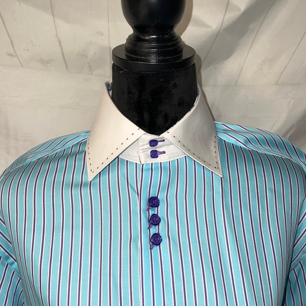 Bertigo Mens double button high collar button down
dress shirt with french cuffs